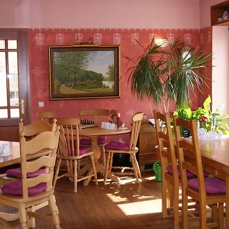 Gaestehaus 'alte Baeckerei' Kaffeehaus 3* Großbundenbach