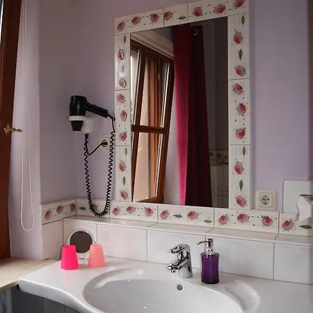 Gaestehaus 'alte Baeckerei' Kaffeehaus Maison d'hôtes Großbundenbach