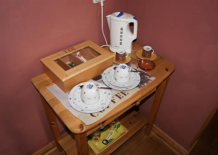 Gaestehaus 'alte Baeckerei' Kaffeehaus Casa de hóspedes Großbundenbach