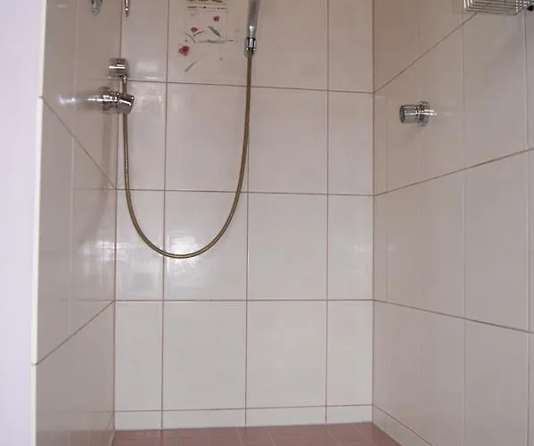 Casa de hóspedes Gaestehaus 'alte Baeckerei' Kaffeehaus Großbundenbach