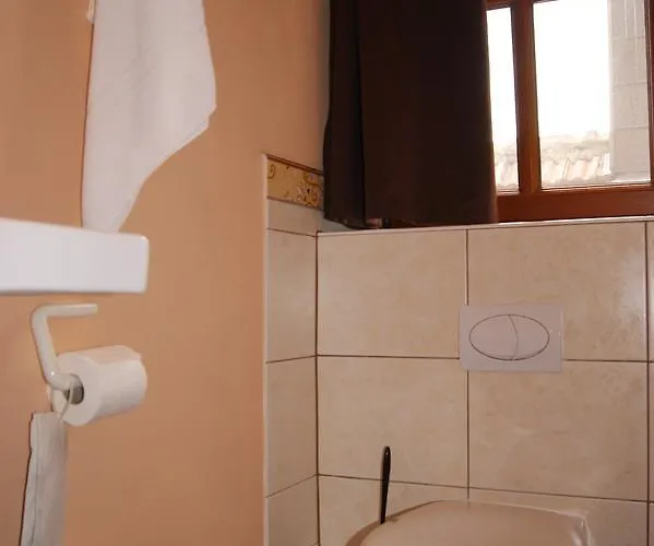 Casa de hóspedes Gaestehaus 'alte Baeckerei' Kaffeehaus 3*